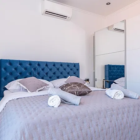Lovely In With Sauna Apartment Šibenik