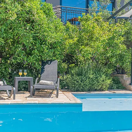 Lovely In With Sauna