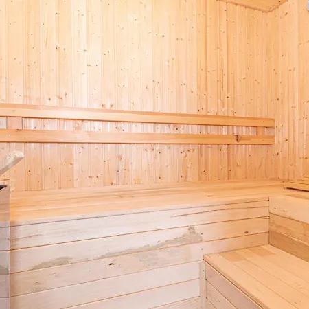 Lovely In With Sauna *