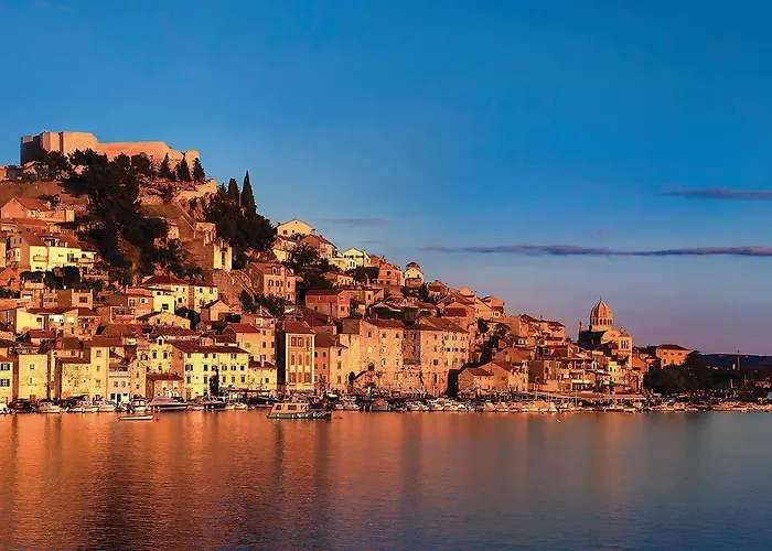 דירה Lovely In With Sauna שיבניק