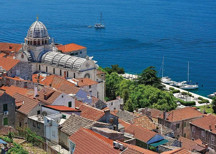 Апартаменты Lovely In With Sauna *